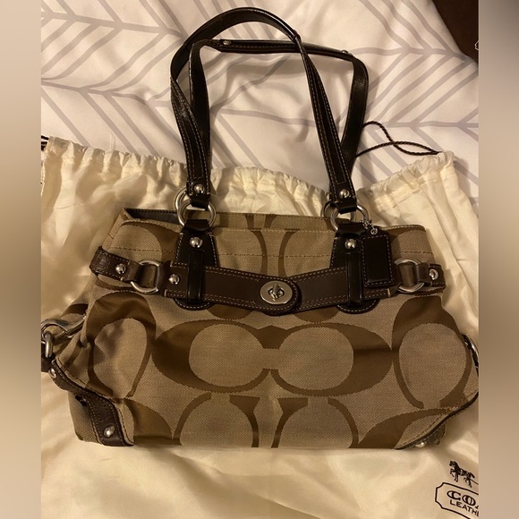 Coach handbag - Picture 1 of 5